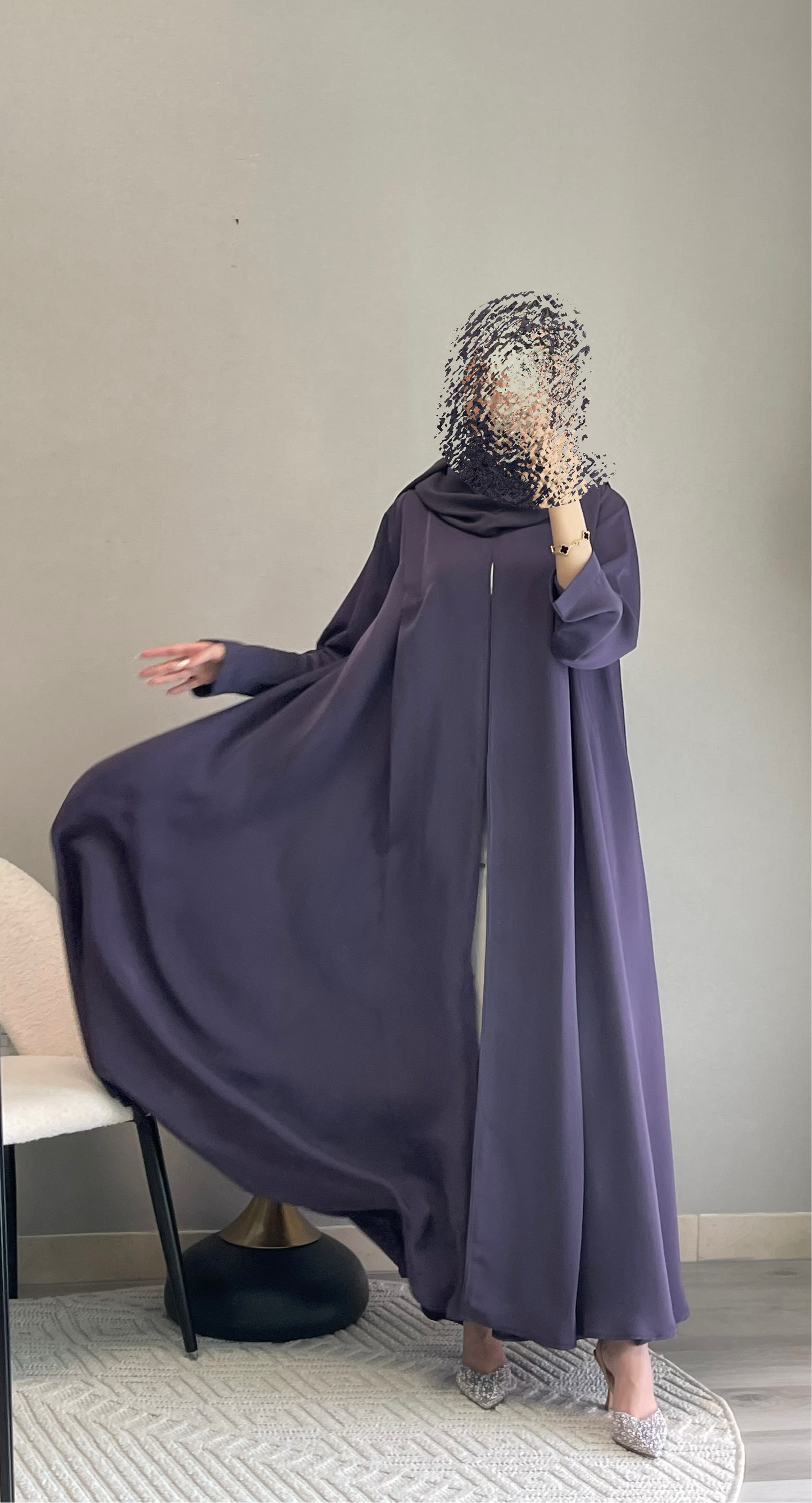 عبايه عمليه تربل كلوش